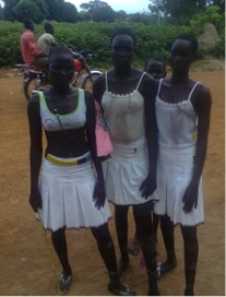 Girls celebrating Kuach Nya of their friend